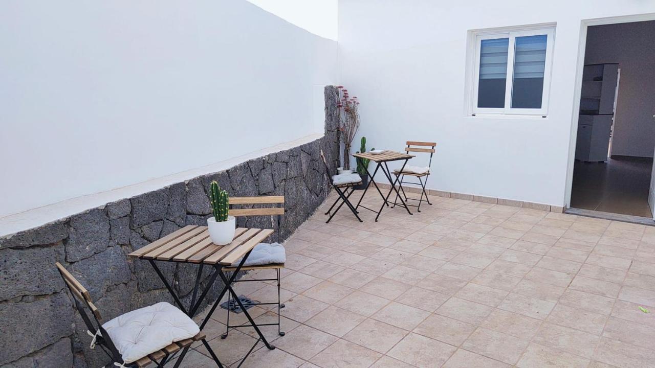Casa Felicidad Lägenhet Playa Blanca  Exteriör bild